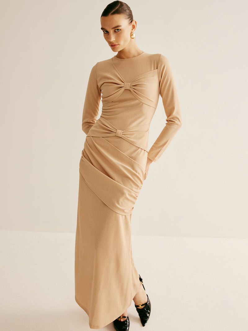 Polished Dress with an Effortless Classic Look
