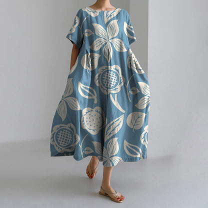 Classic Vintage Dress with a Flattering Fit