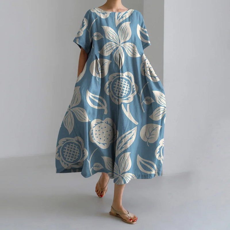 Classic Vintage Dress with a Flattering Fit