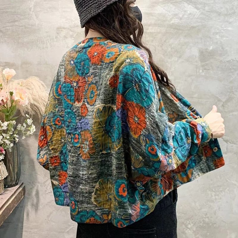 Gracefully Styled Cardigan for Any Occasion