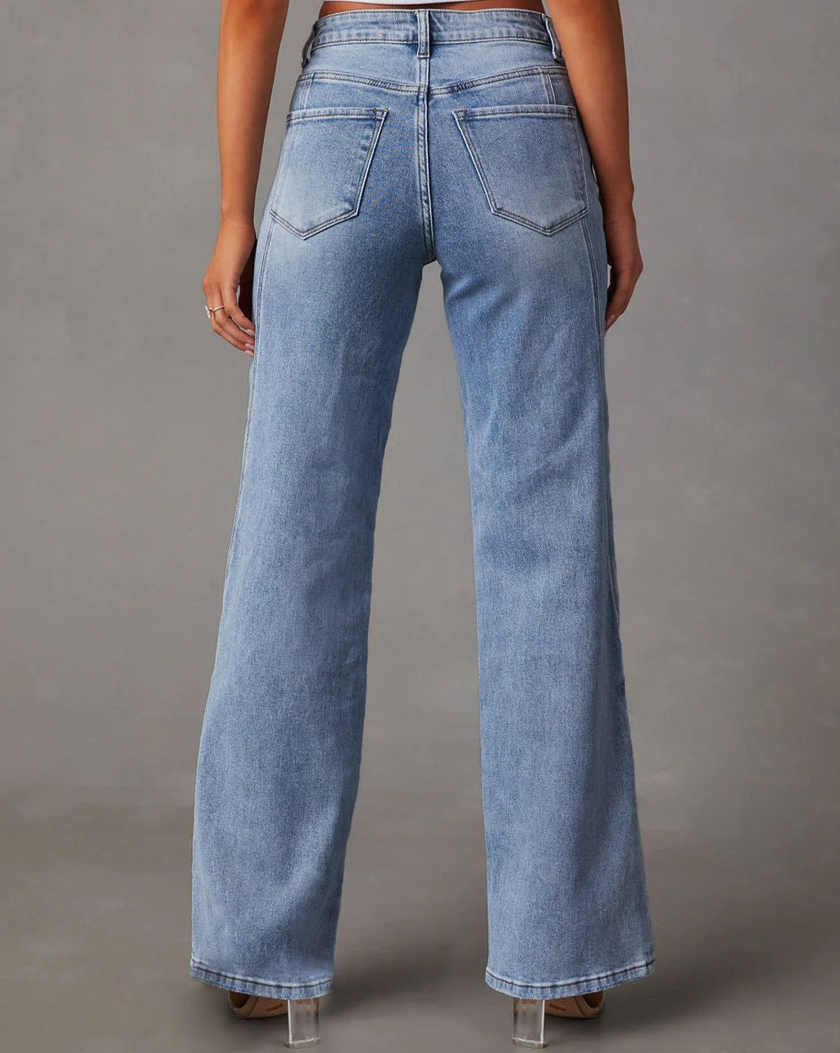 Beautifully Crafted Pants in a Classic Style