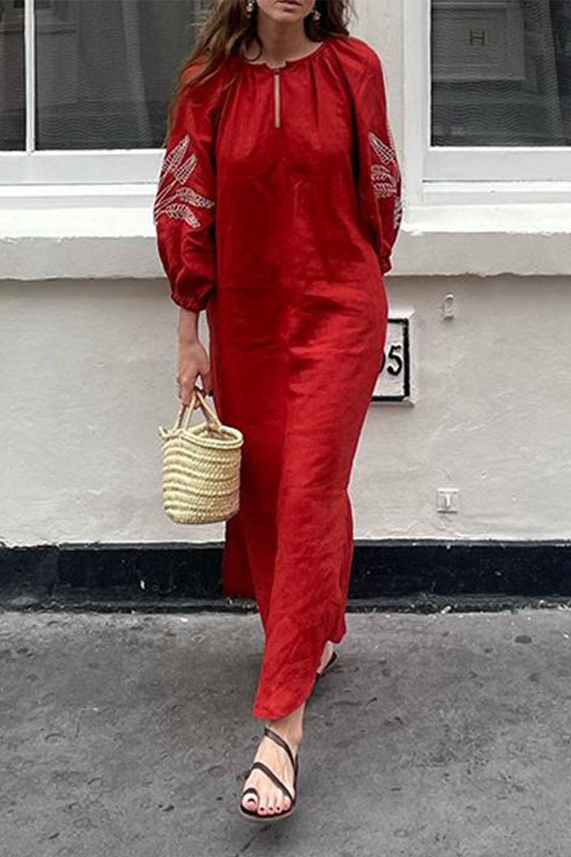 Classic Vintage Dress with a Flattering Fit