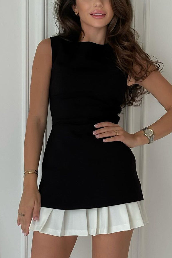 Sophisticated Dress with a Clean Classic Look