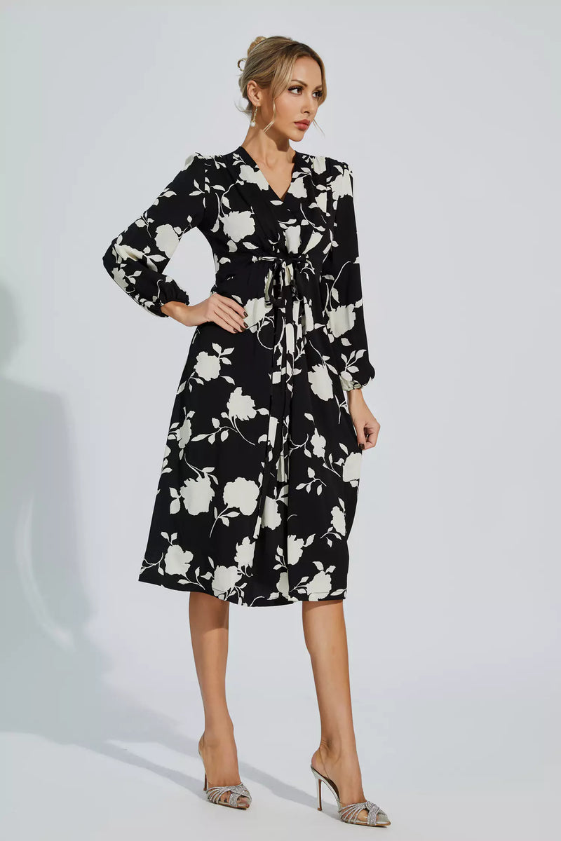 Polished Dress with an Effortless Classic Look