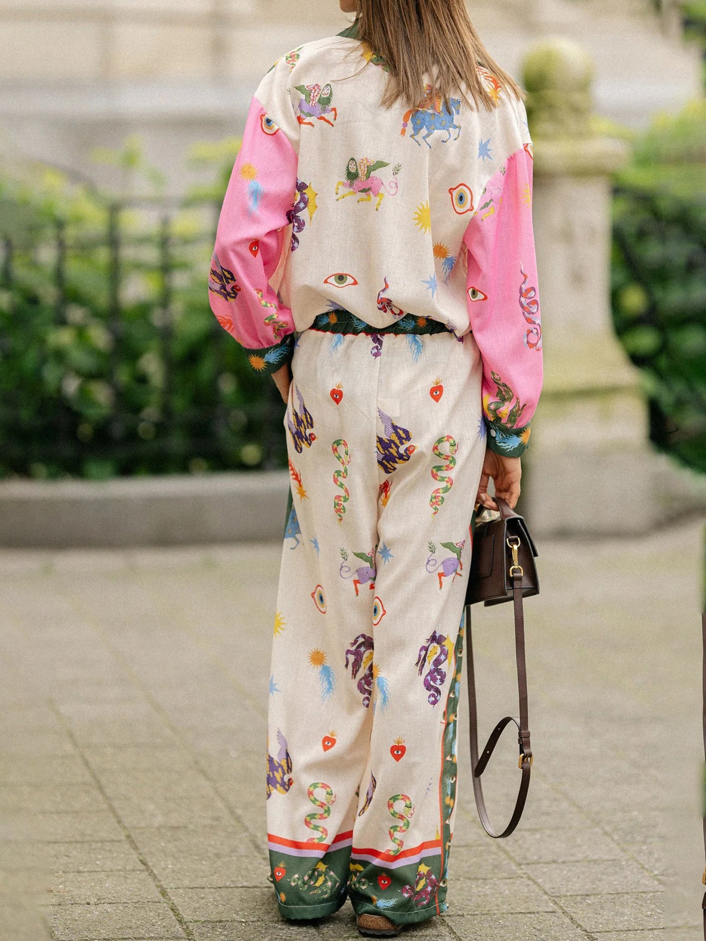 Elegantly Styled Pants for Everyday Wear