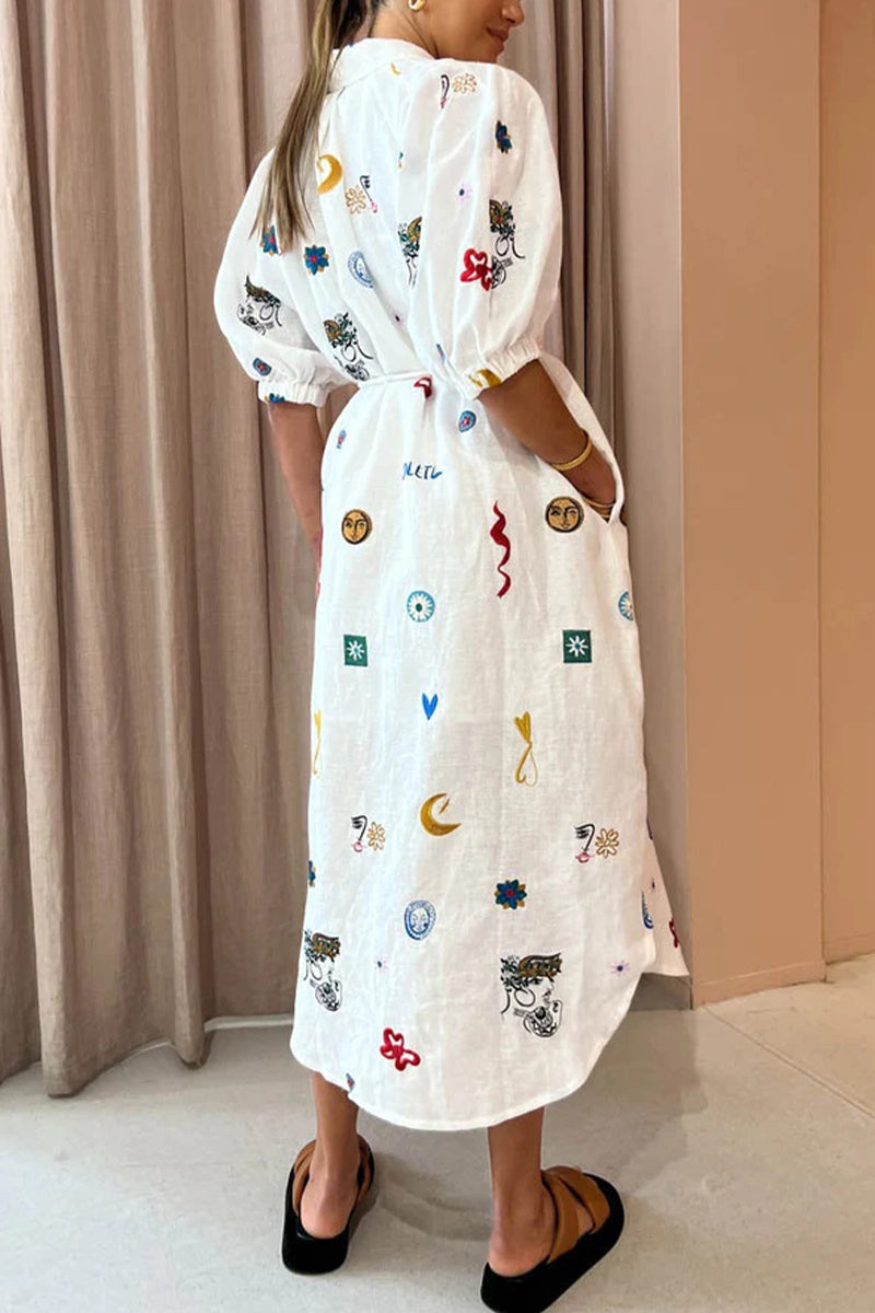 Classic Vintage Dress with a Flattering Fit
