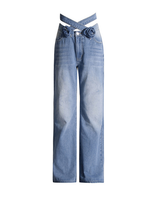 Effortlessly Elegant Garment with a Timeless Design