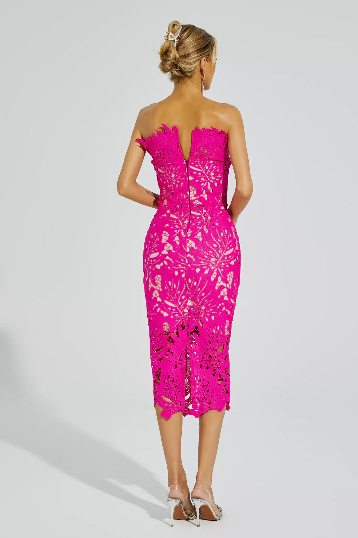 Sophisticated Dress with a Clean Classic Look