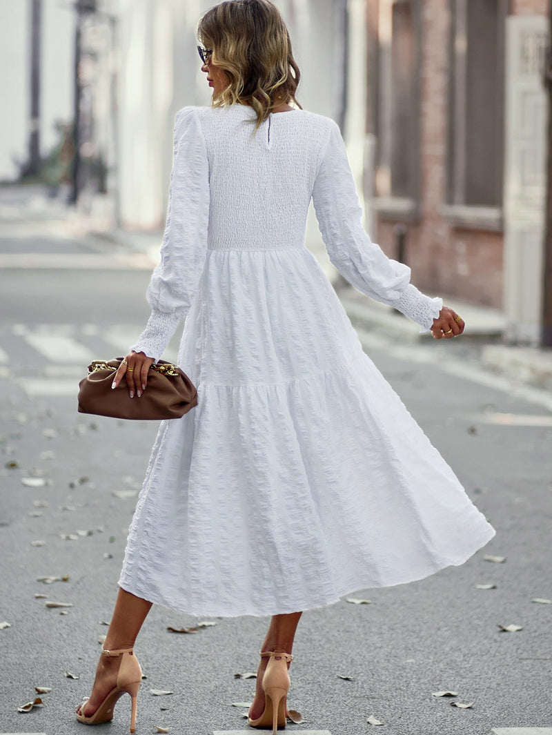 Sophisticated Dress with a Clean Classic Look