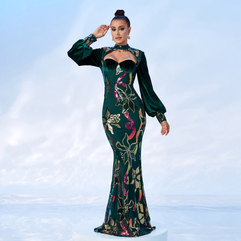 Well Tailored Dress with a Graceful Silhouette
