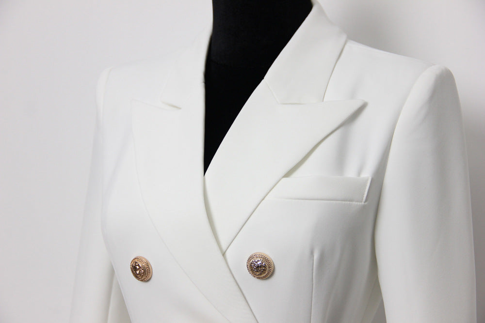 Elegantly Styled Jacket for Everyday Wear