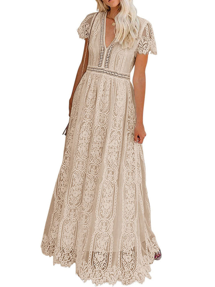 Beautifully Crafted Dress in a Classic Style