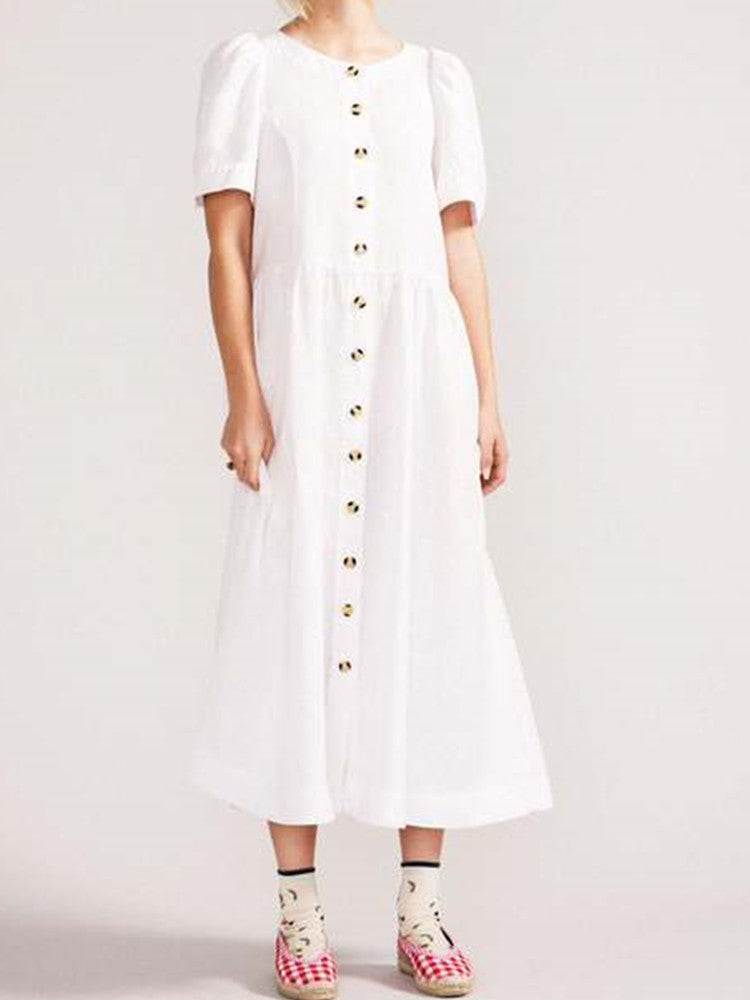 Effortlessly Elegant Dress with a Timeless Design
