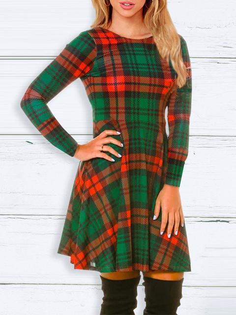 Classic Vintage Dress with a Flattering Fit