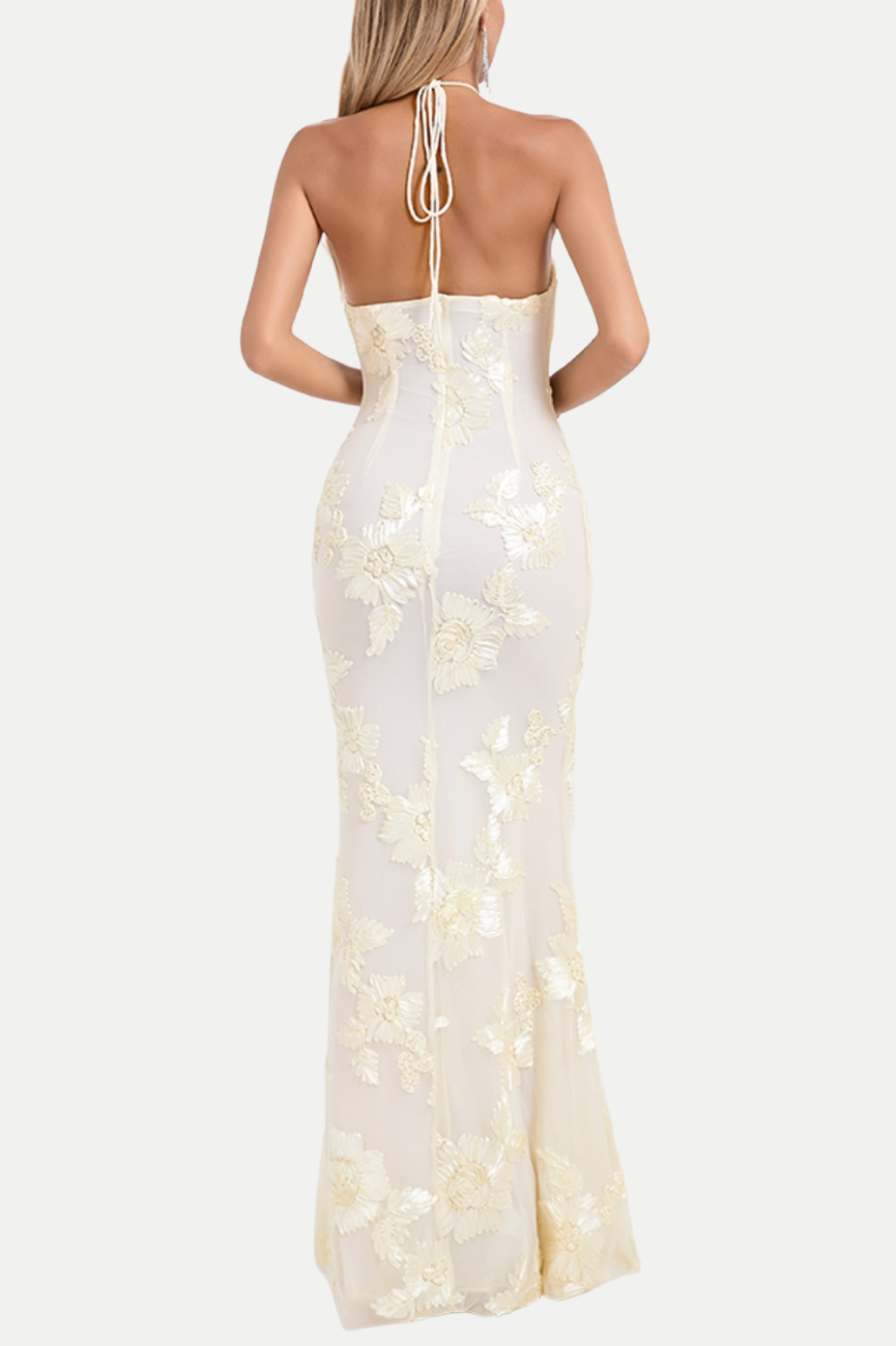 Effortlessly Elegant Dress with a Timeless Design