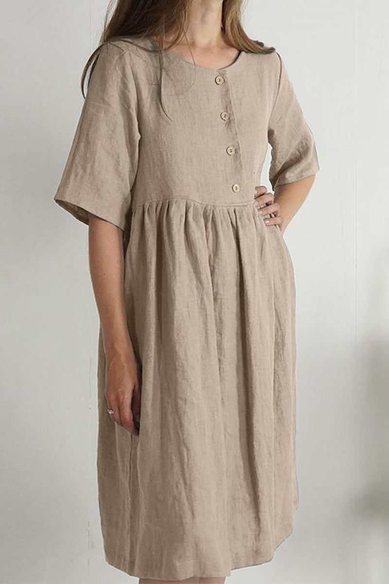 Effortlessly Elegant Dress with a Timeless Design