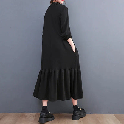 A Vintage Style Dress with Delicate Timeless Details