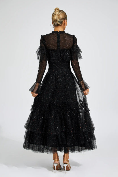 Classic Vintage Dress with a Flattering Fit