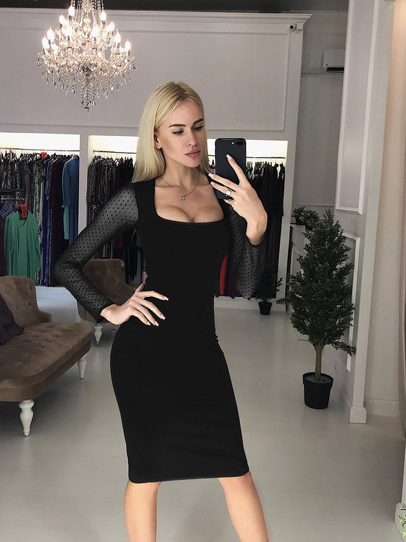 Well Tailored Dress with a Graceful Silhouette