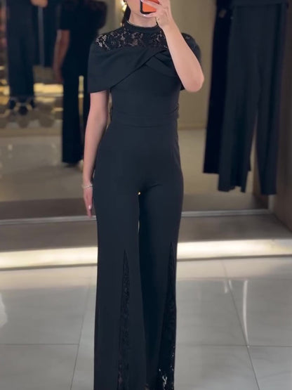 Gracefully Styled Garment for Any Occasion