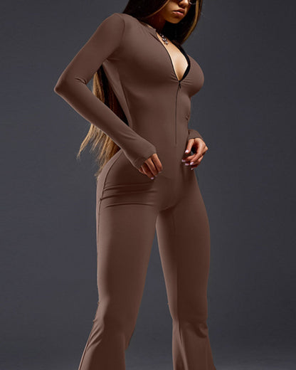 Gracefully Styled Garment for Any Occasion