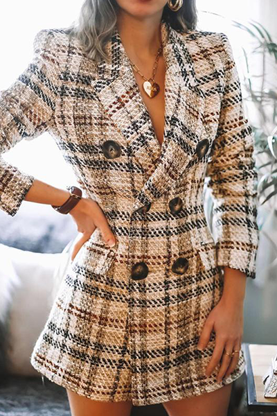 Gracefully Styled Garment for Any Occasion