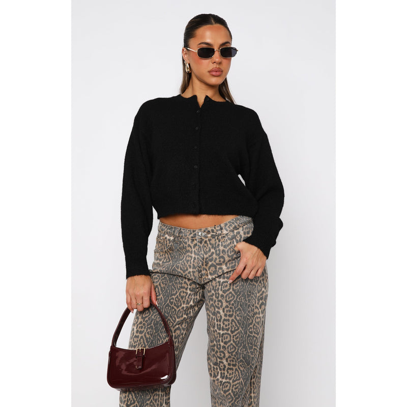 Beautifully Crafted Cardigan in a Classic Style