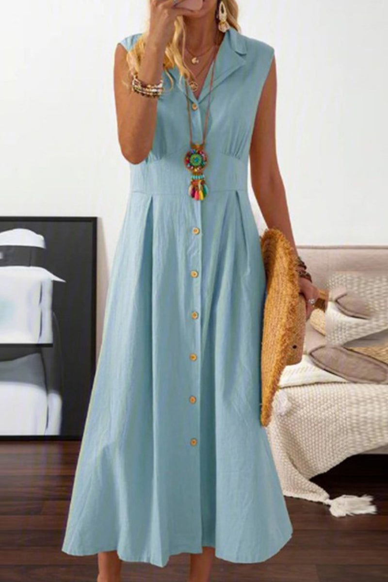 Sophisticated Dress with a Clean Classic Look