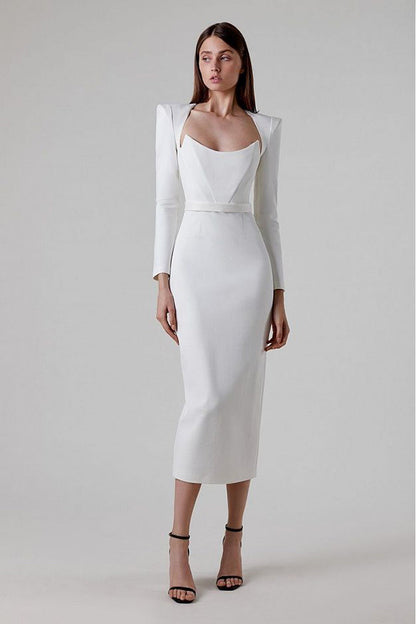 Classic Vintage Dress with a Flattering Fit