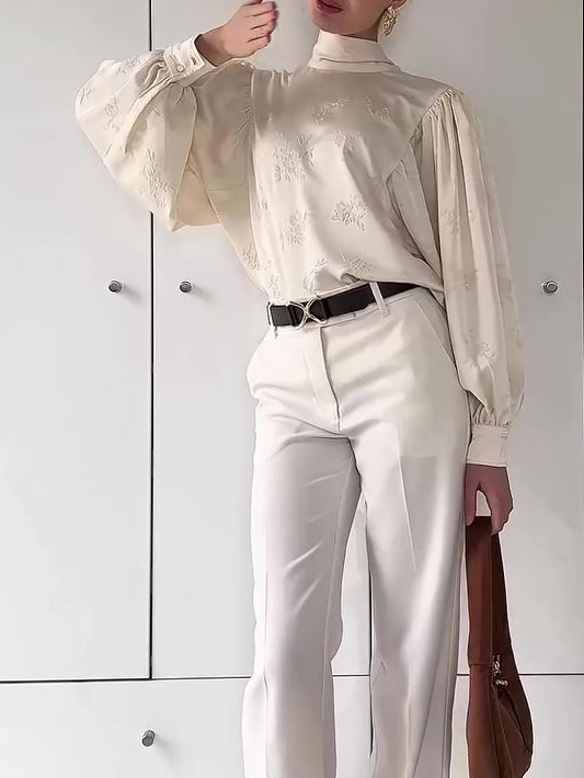 Elegantly Styled Blouse for Everyday Wear