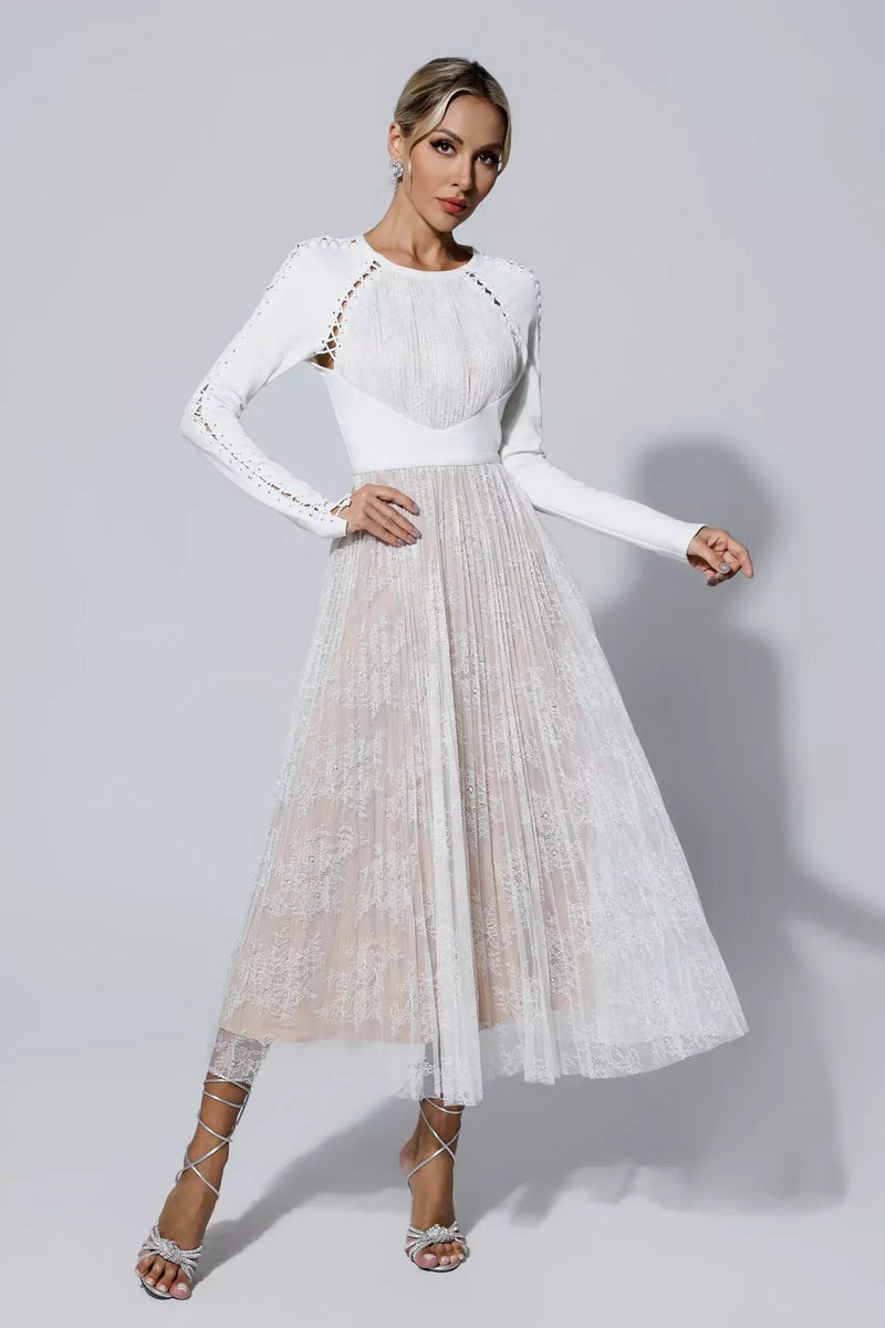 Classic Vintage & Enduringly Stylish Dress