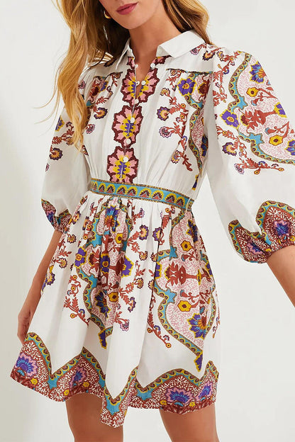 Classic Vintage Dress with a Flattering Fit