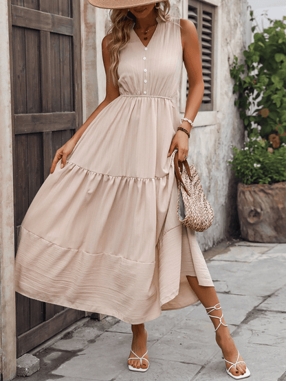 Sophisticated Dress with a Clean Classic Look