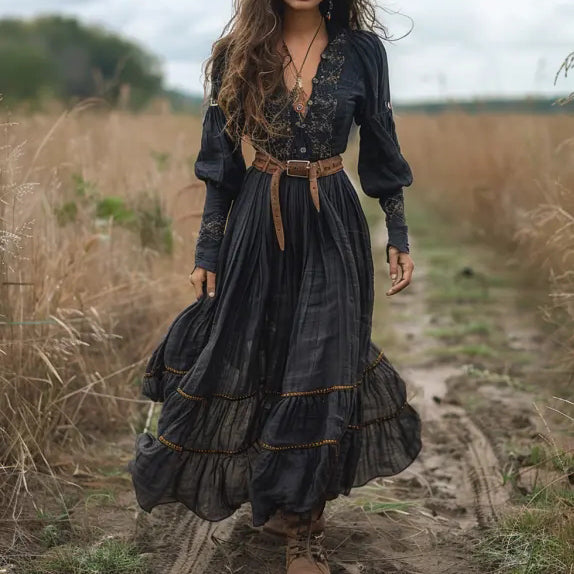 Effortlessly Elegant Dress with a Timeless Design