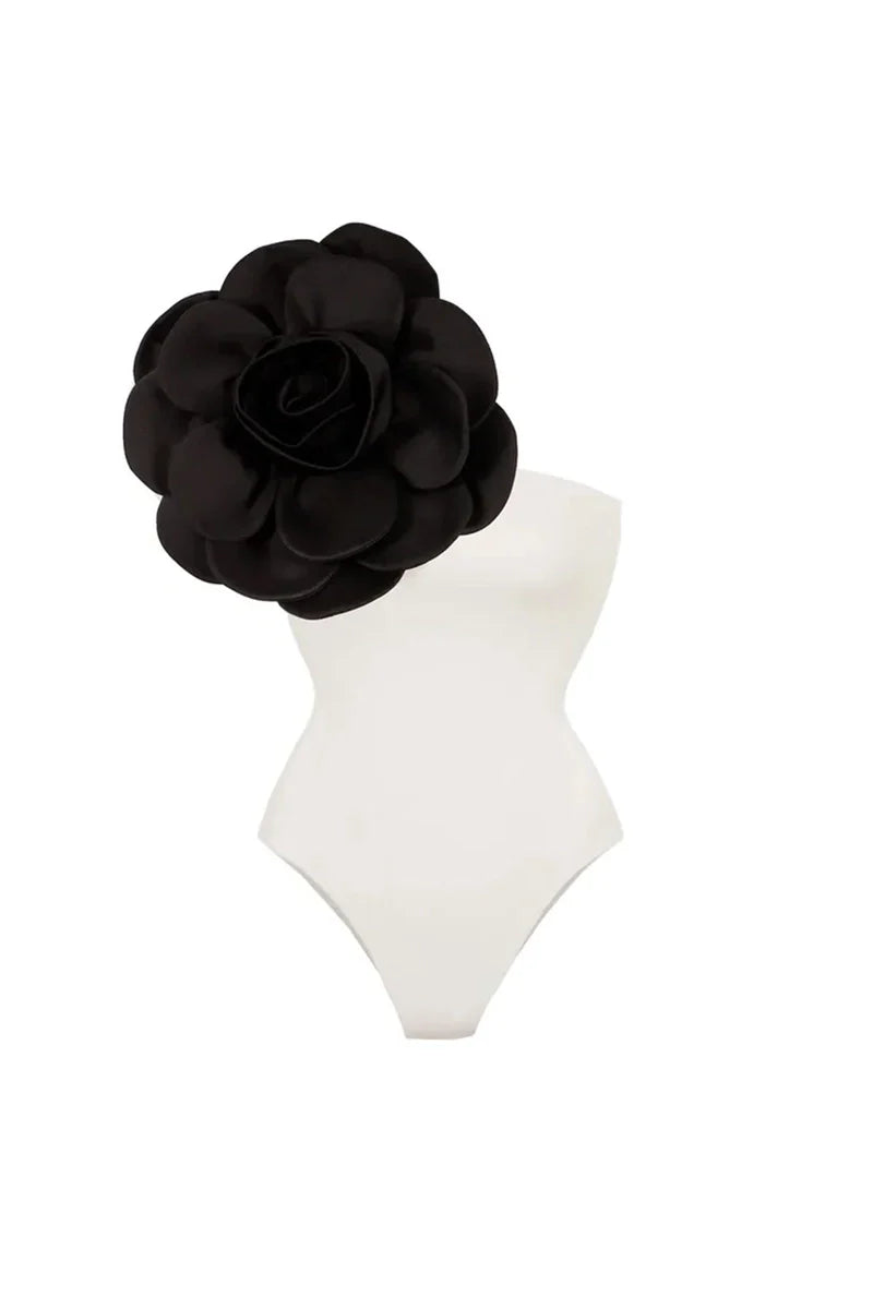 Beautifully Finished Garment in a Timeless Design