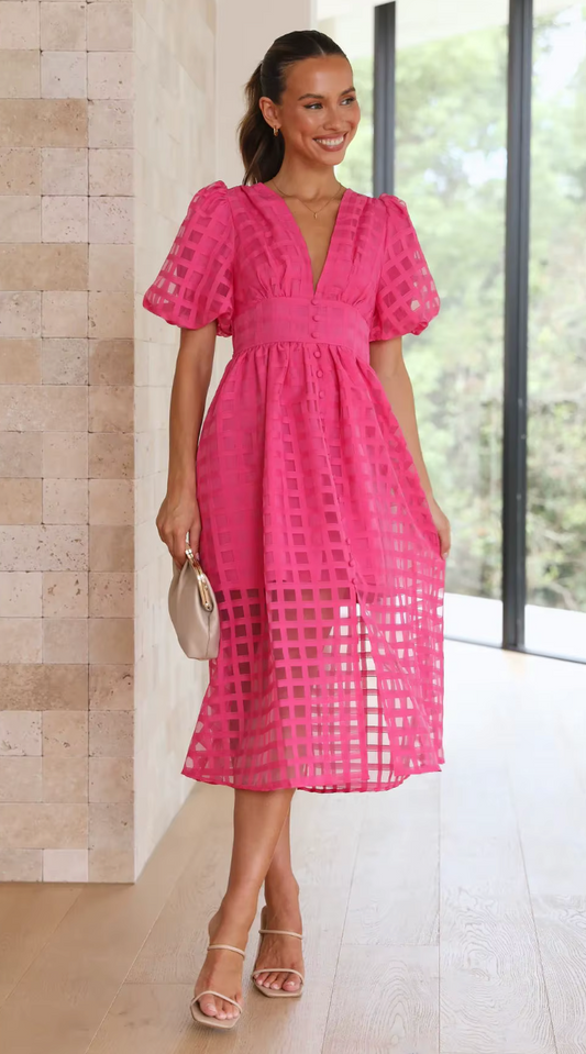 Polished Dress with an Effortless Classic Look
