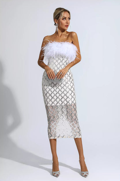 Beautifully Crafted Dress in a Classic Style
