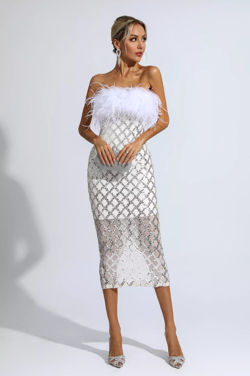 Beautifully Crafted Dress in a Classic Style