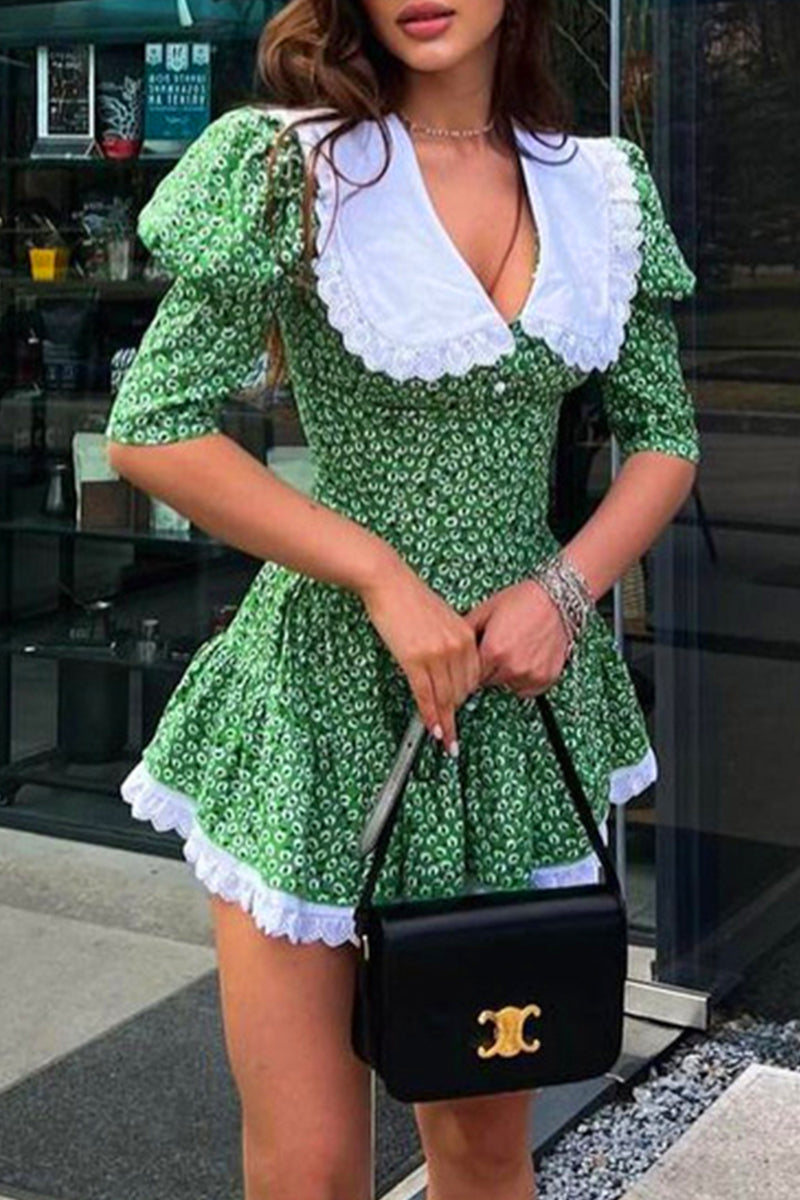 Classic Vintage & Enduringly Stylish Dress