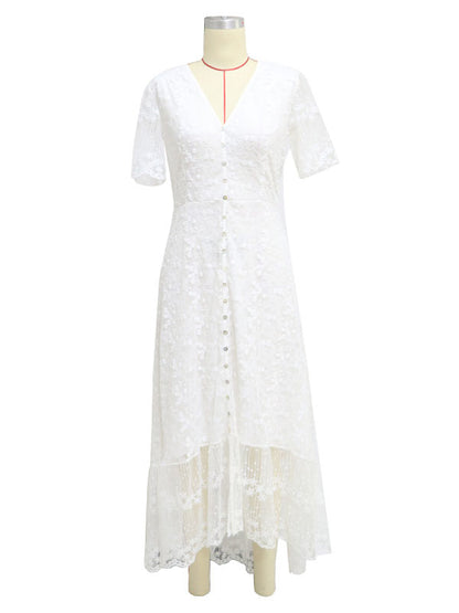 Effortlessly Elegant Dress with a Timeless Design