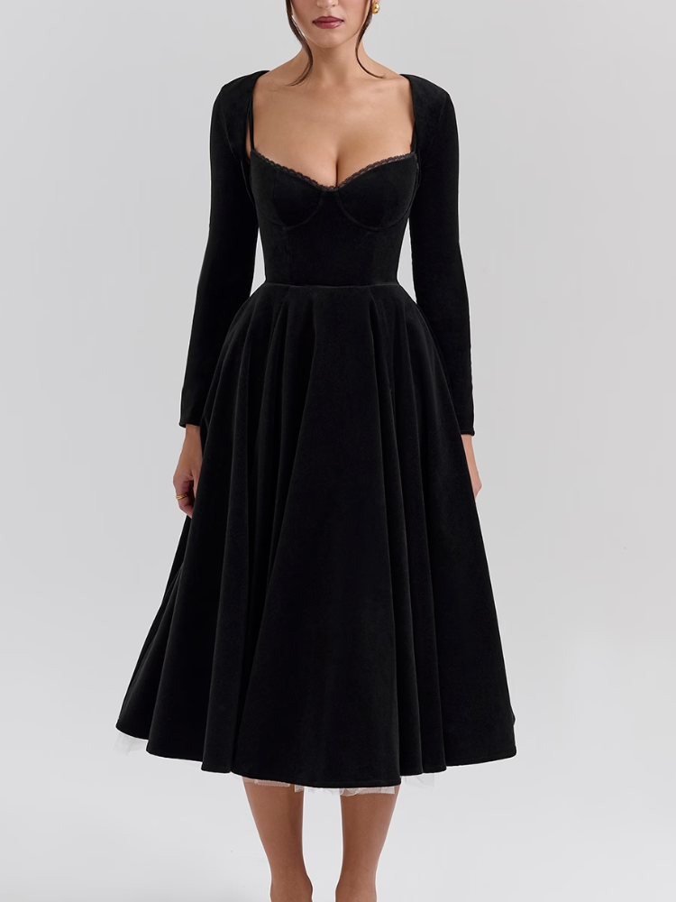 Effortlessly Elegant Dress with a Timeless Design