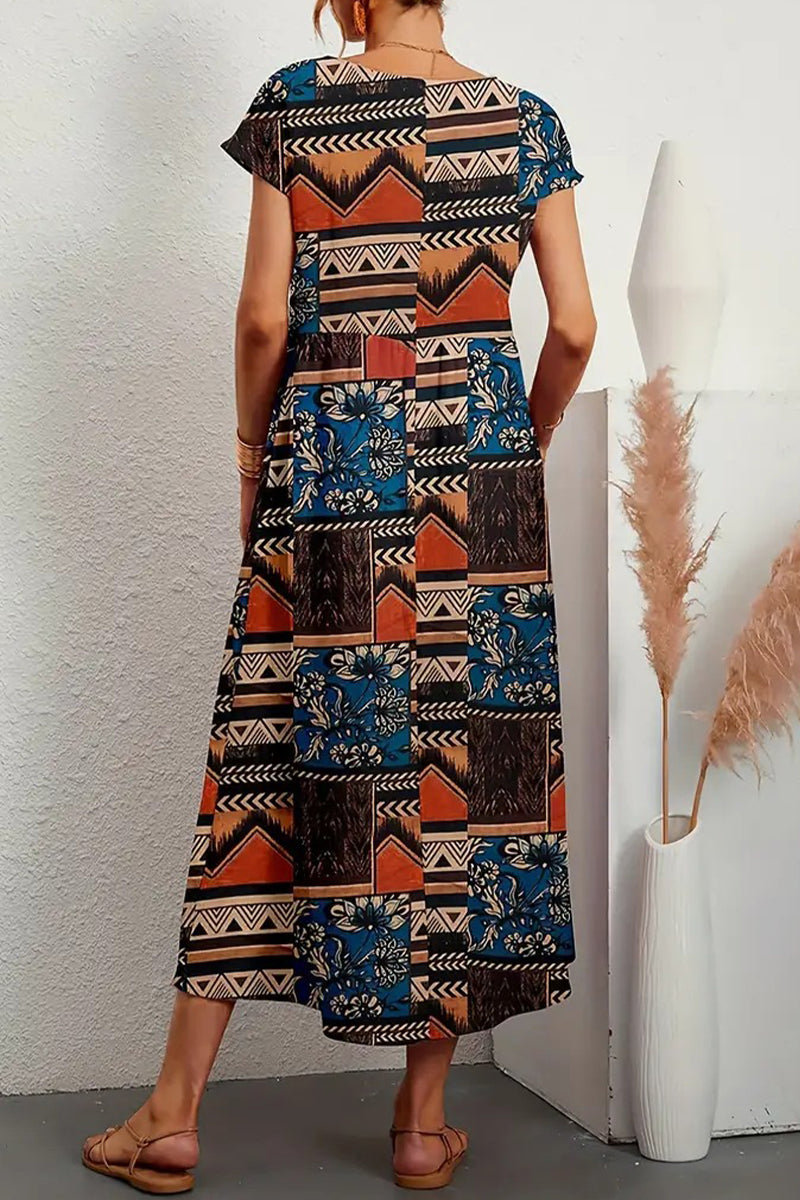 Classic Vintage Dress with a Flattering Fit