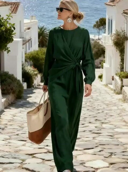 Gracefully Styled Garment for Any Occasion