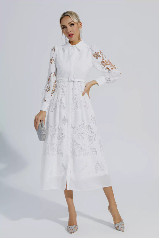 Well Tailored Dress with a Graceful Silhouette