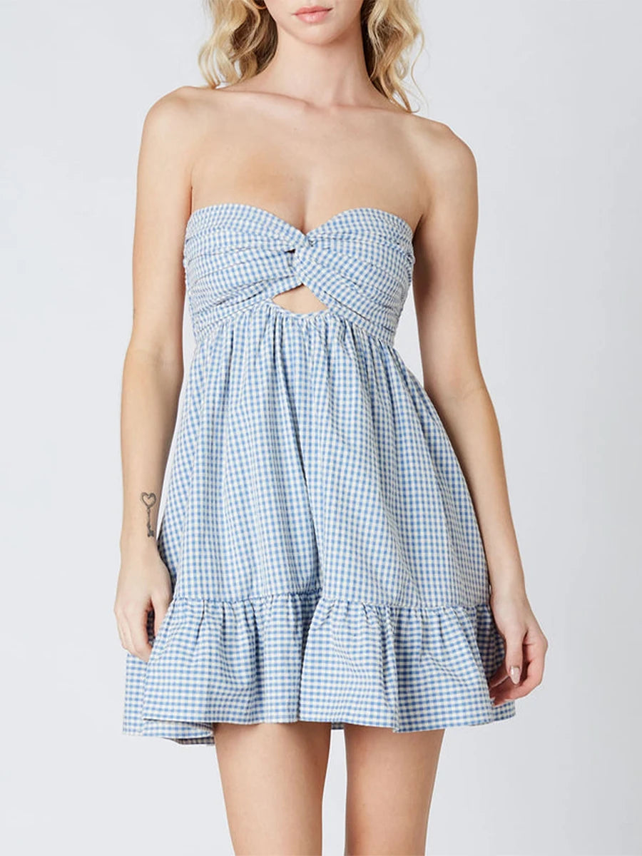 Gracefully Styled Dress for Any Occasion