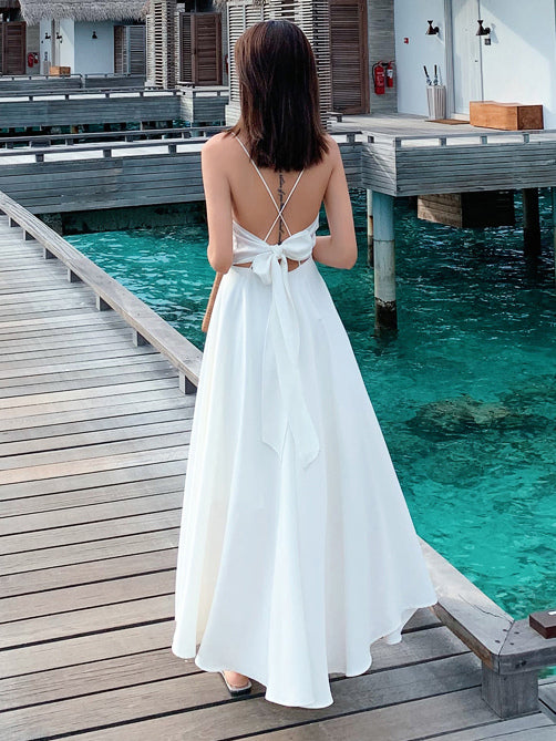 Sophisticated Dress with a Clean Classic Look