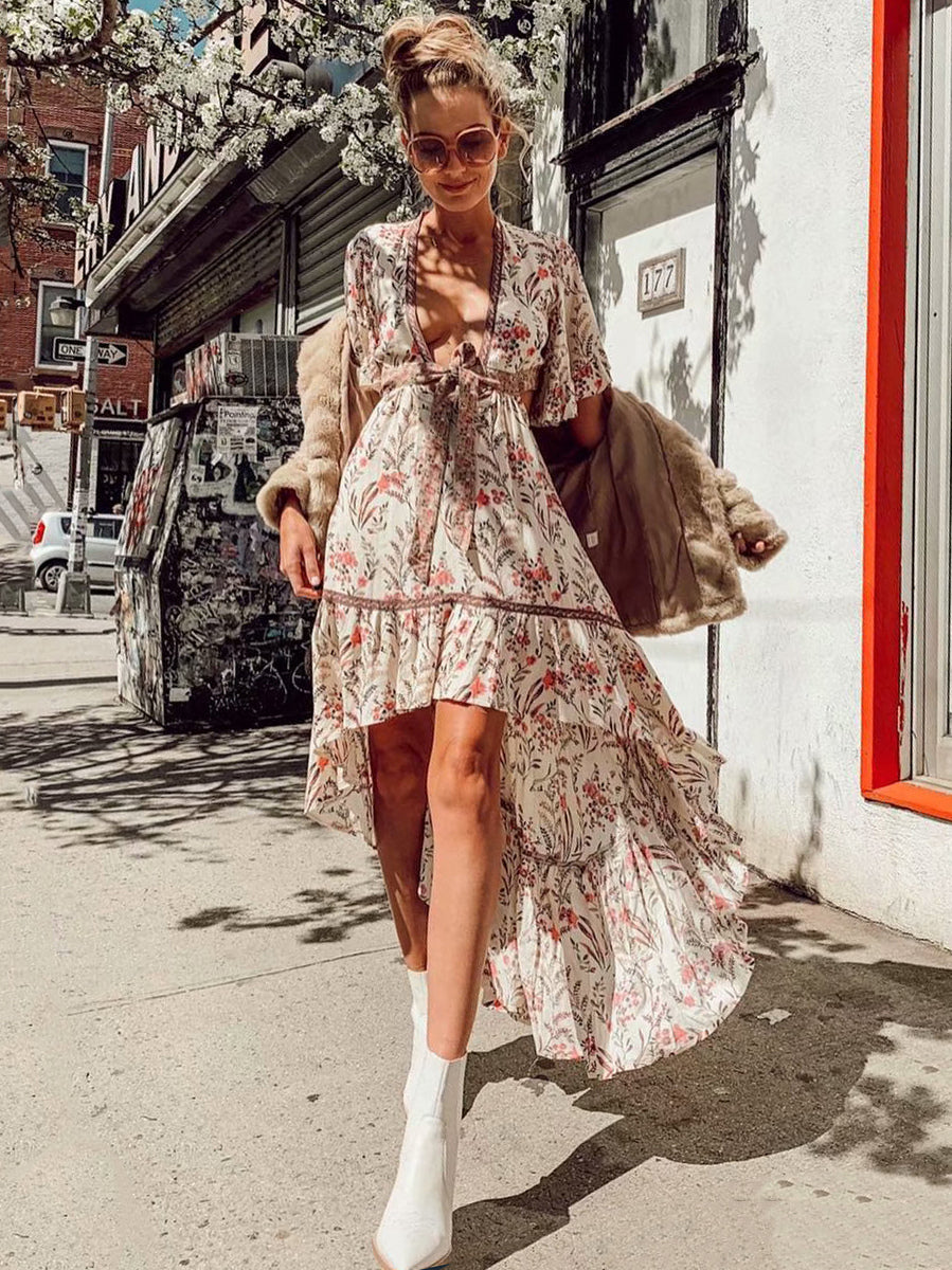 Classic Vintage & Enduringly Stylish Dress