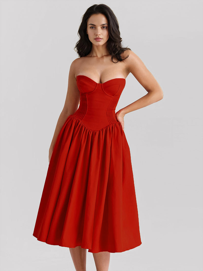 Well Tailored Dress with a Graceful Silhouette