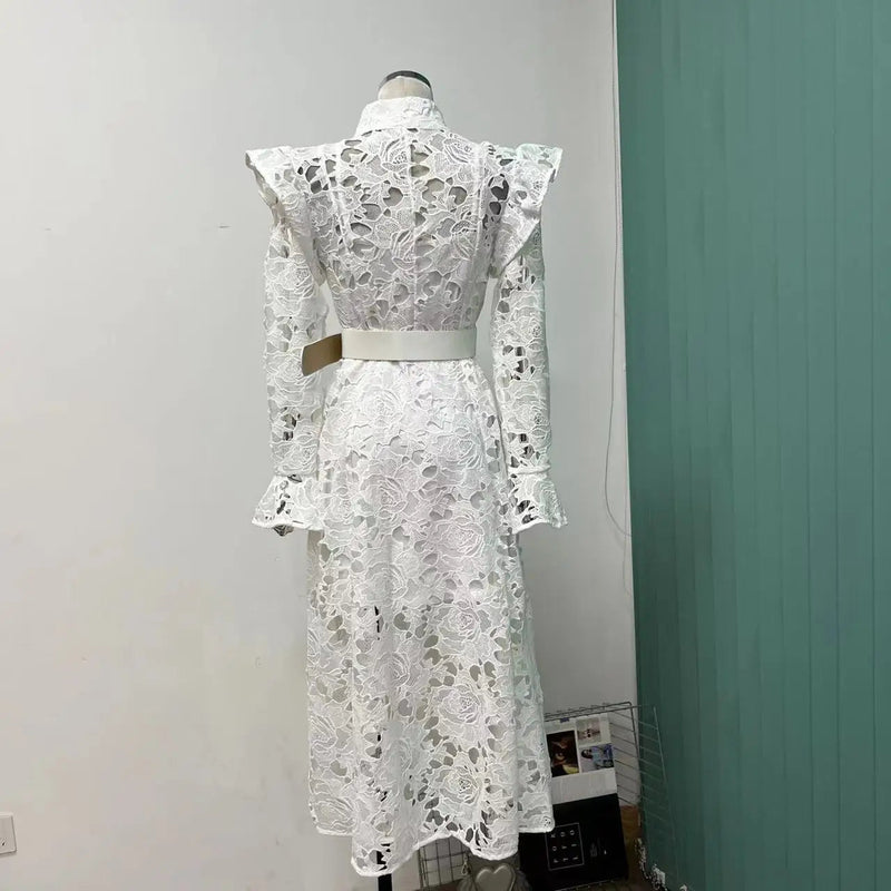 Beautifully Crafted Dress in a Classic Style