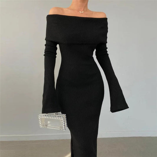 Effortlessly Elegant Dress with a Timeless Design